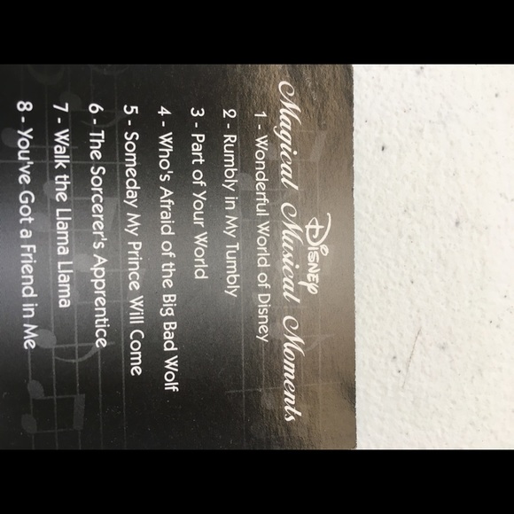 Disneyland pin - Picture 3 of 3